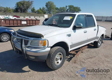 2002 Ford F-150 Lariat/Xlt из США, поврежденный, VIN 1FTRW08L32KB50745